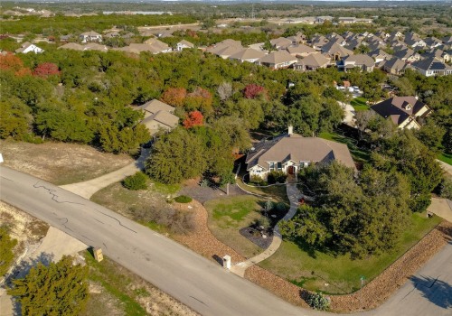 The Best Time to Find Tenants for Investment Properties in Dripping Springs, TX